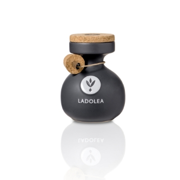 Extra Virgin Olive Oil LADOLEA 200ml Extra Virgin Olive Oil LADOLEA 200ml