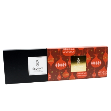 ÉSOPHY Artisanal Greek Chocolate Gift Set – Gianduja & Salted Caramel Pralines Luxury Greek Pralines by ÉSOPHY: Open box of 8 handmade chocolate stars (Gianduja milk & Dark Chocolate Salted Caramel). 100g.