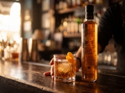 Lazaris Kumquat Liqueur, 500ml shown as a close-up product detail